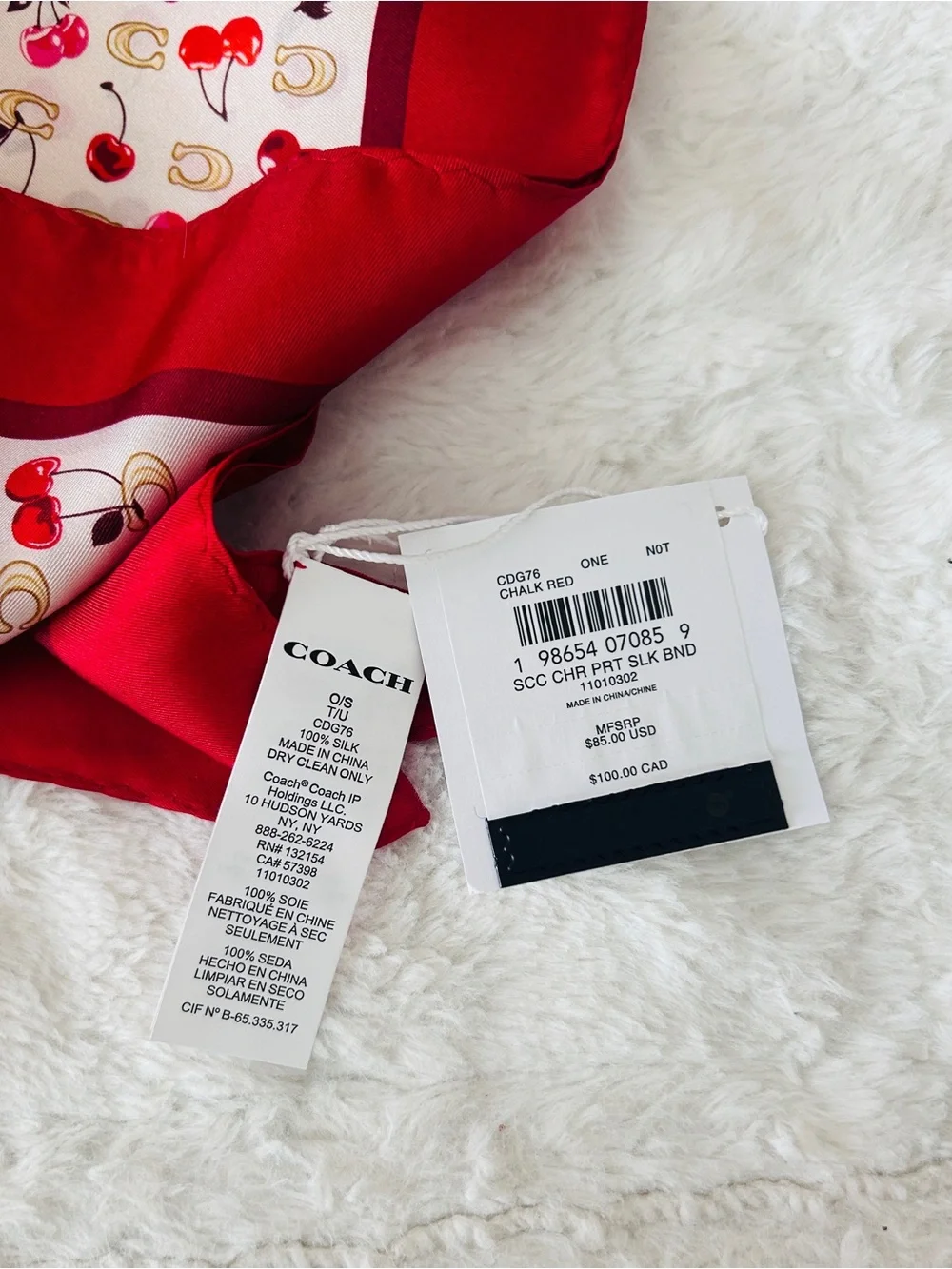 NWT🍒Coach Sculpted C Cherries Print Silk Bandana Red CDG76 23